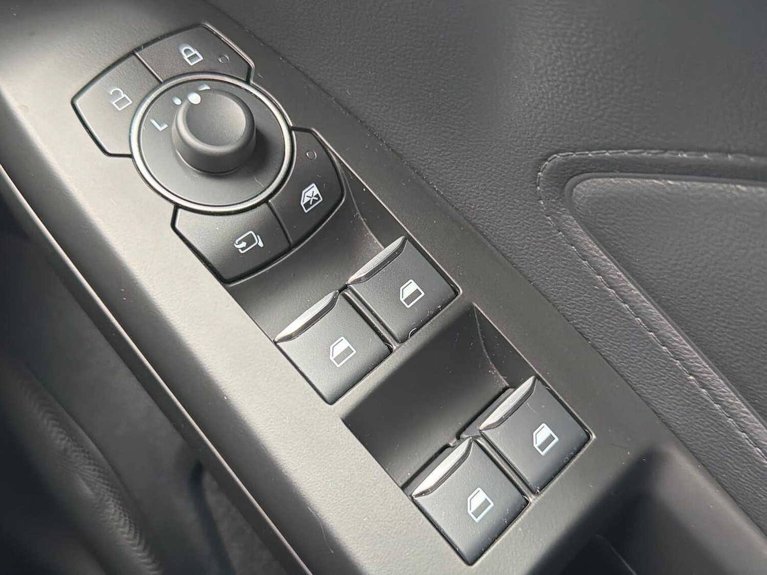 Used Ford Focus 2023 for sale - 76253654: Photo 21