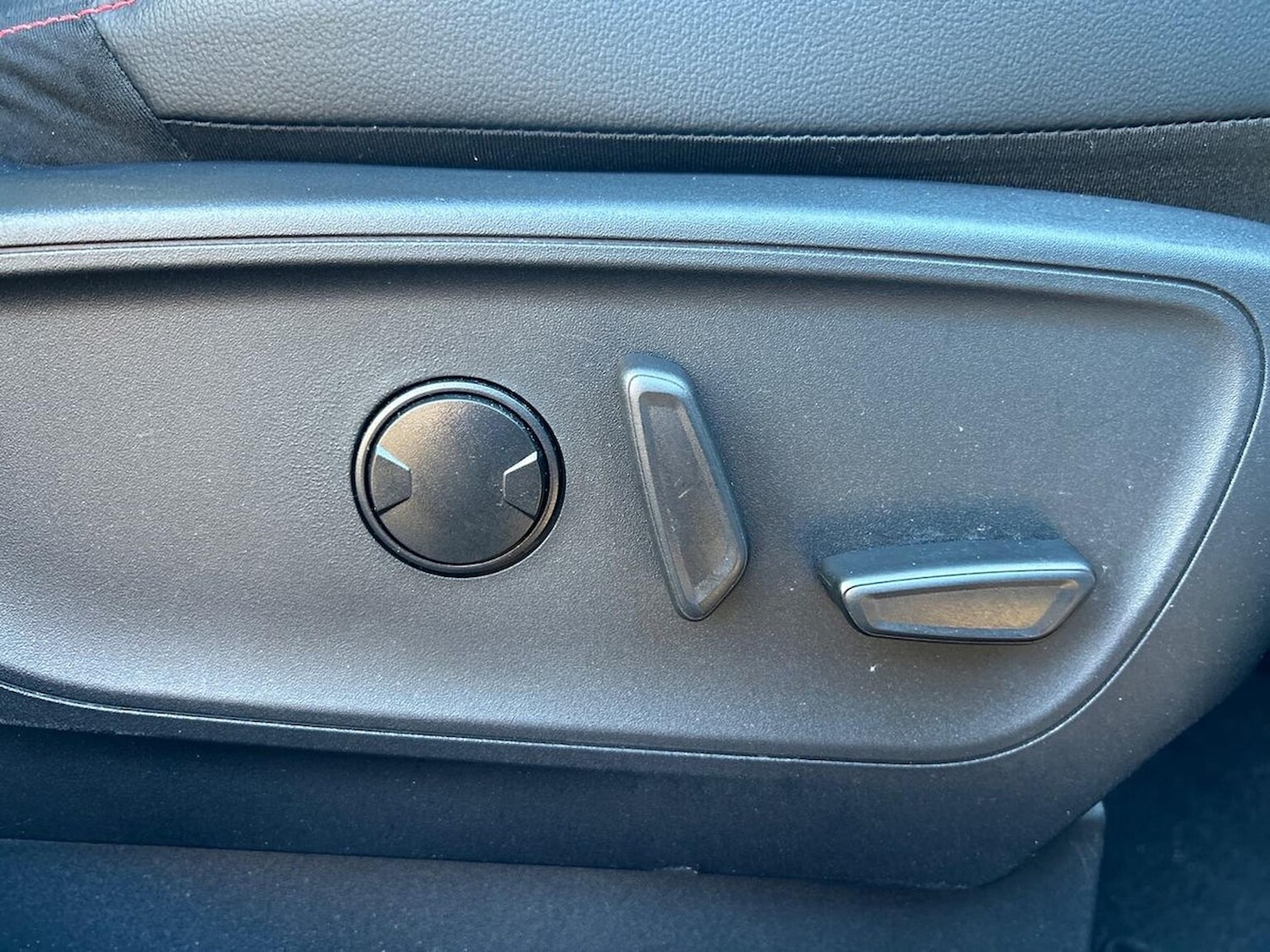 Used Ford Kuga 2023 for sale - 78078168: Photo 30