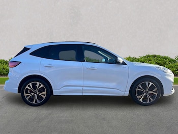 Used Ford Kuga 2023 for sale - 78078168: Photo