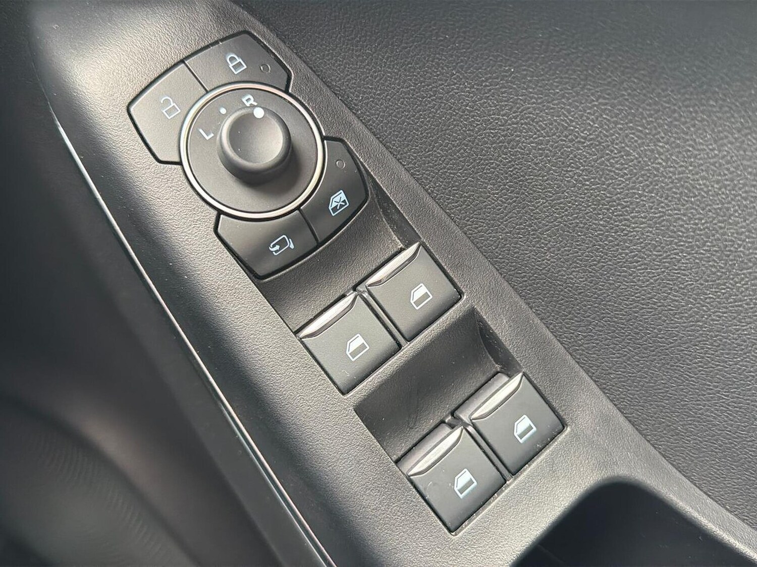 Used Ford Puma 2023 for sale - 78039271: Photo 21