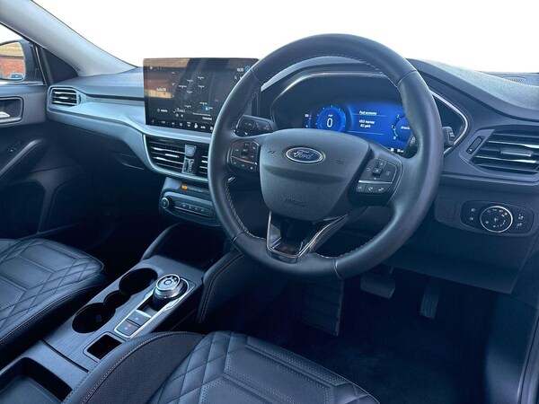 Used Ford Focus 2022 for sale - 76070190: Photo 15