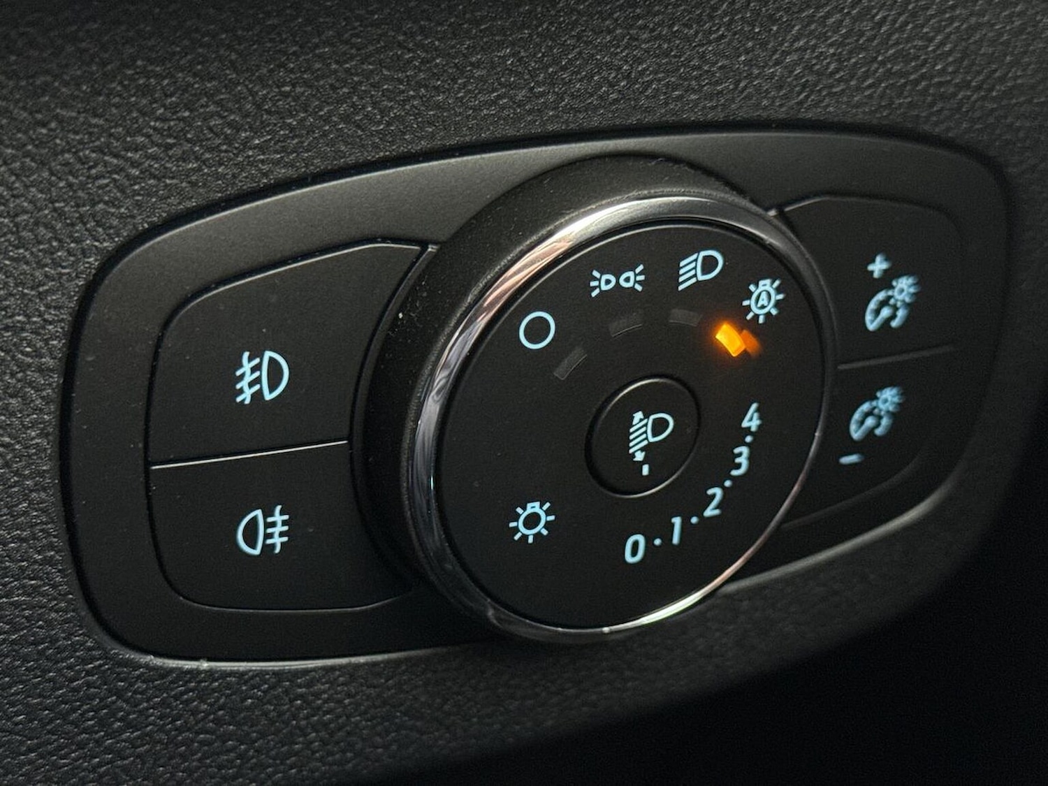 Used Ford Puma 2023 for sale - 78194386: Photo 37