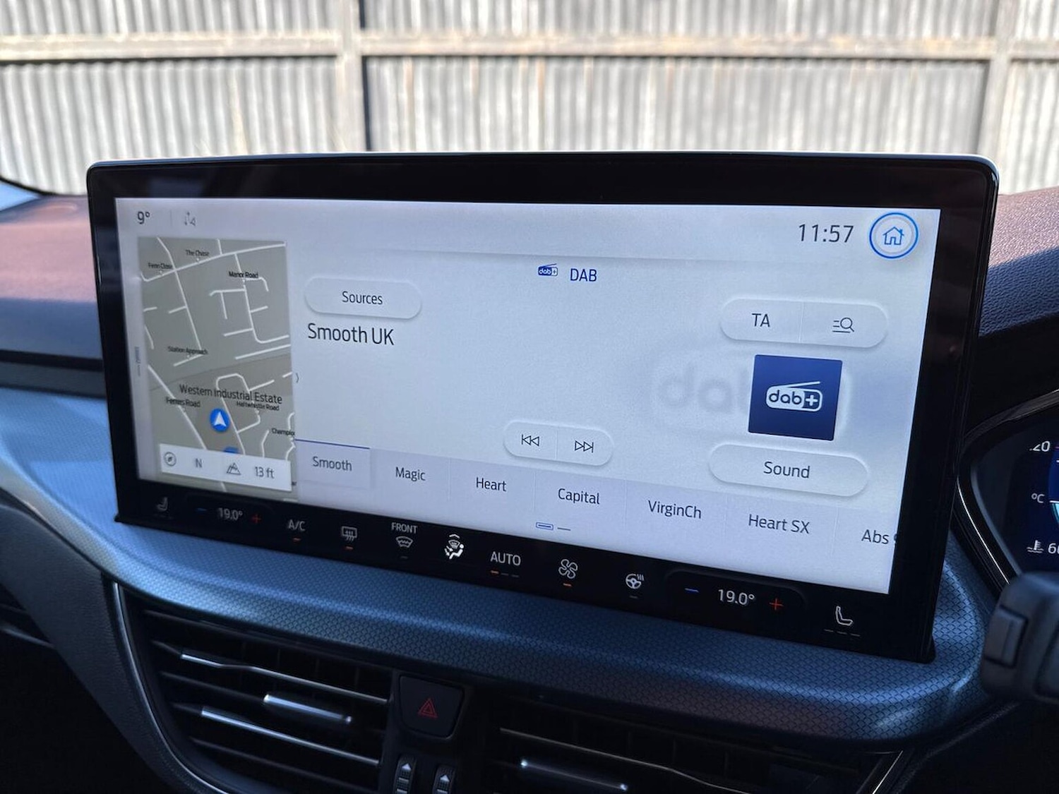 Used Ford Focus 2023 for sale - 76785172: Photo 11