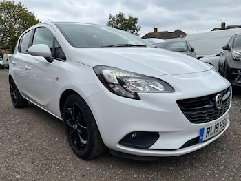 Vauxhall - Corsa