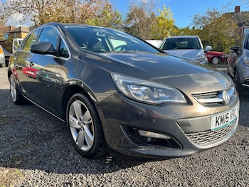 Used Vauxhall Astra 2015 for sale - 76440918: Photo