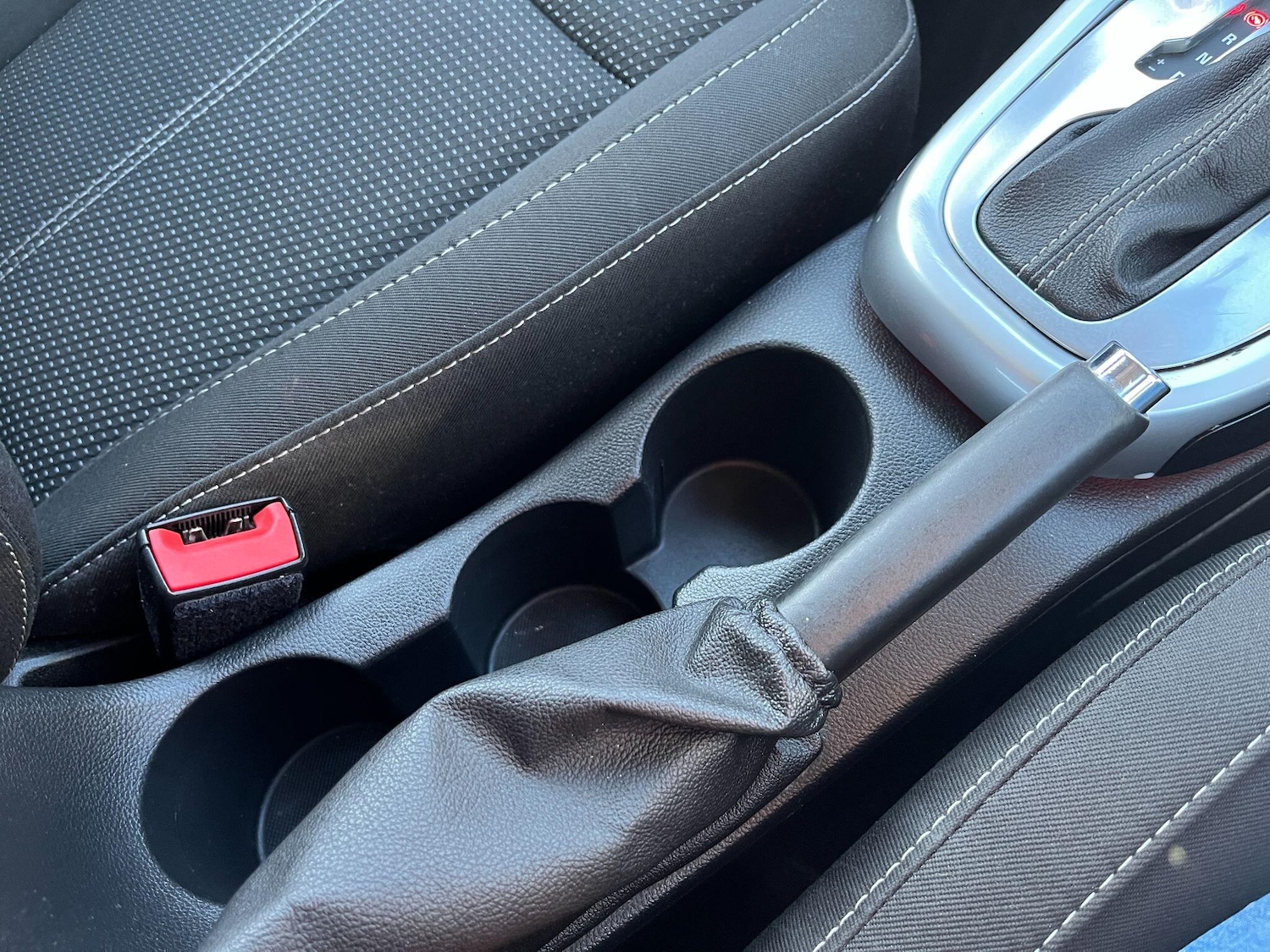 Used Vauxhall Astra 2015 for sale - 76440918: Photo 29