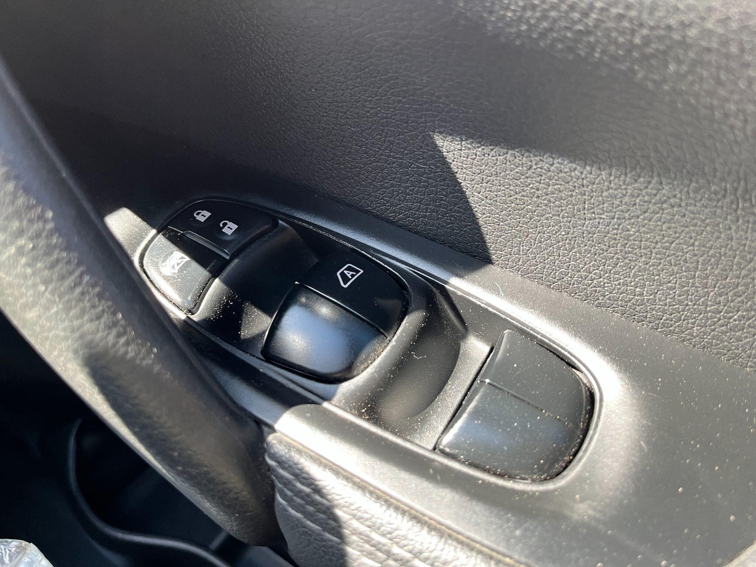 Used Nissan Qashqai for sale - 76701173: Photo 23