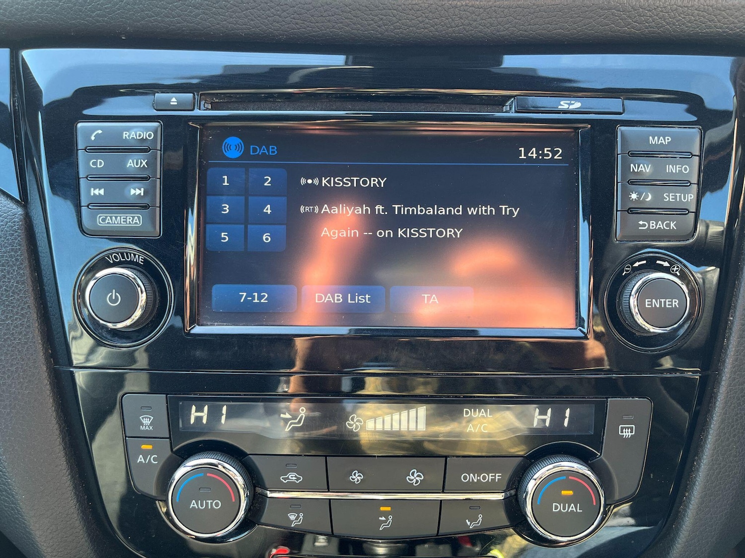 Used Nissan Qashqai for sale - 76701173: Photo 32