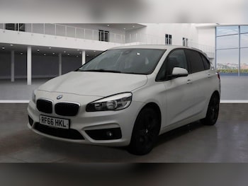 Used BMW 2 Series 2016 for sale - 76786666: Photo