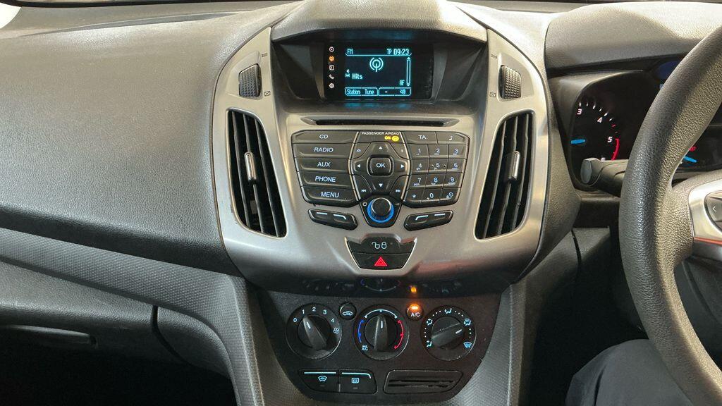 Used Ford Grand Tourneo Connect 2018 for sale - 77808181: Photo 13