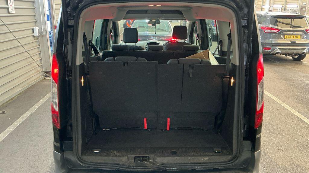 Used Ford Grand Tourneo Connect 2018 for sale - 77808181: Photo 9