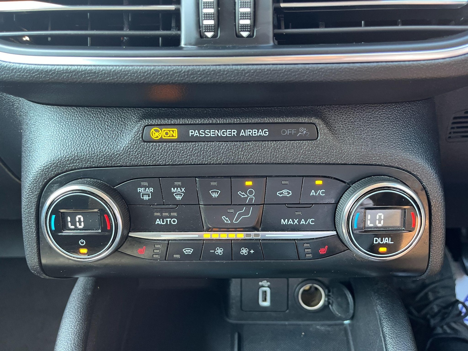 Vehicle 33