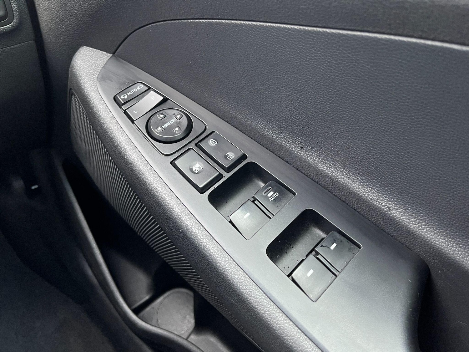 Used Hyundai TUCSON 2017 for sale - 76772177: Photo 20