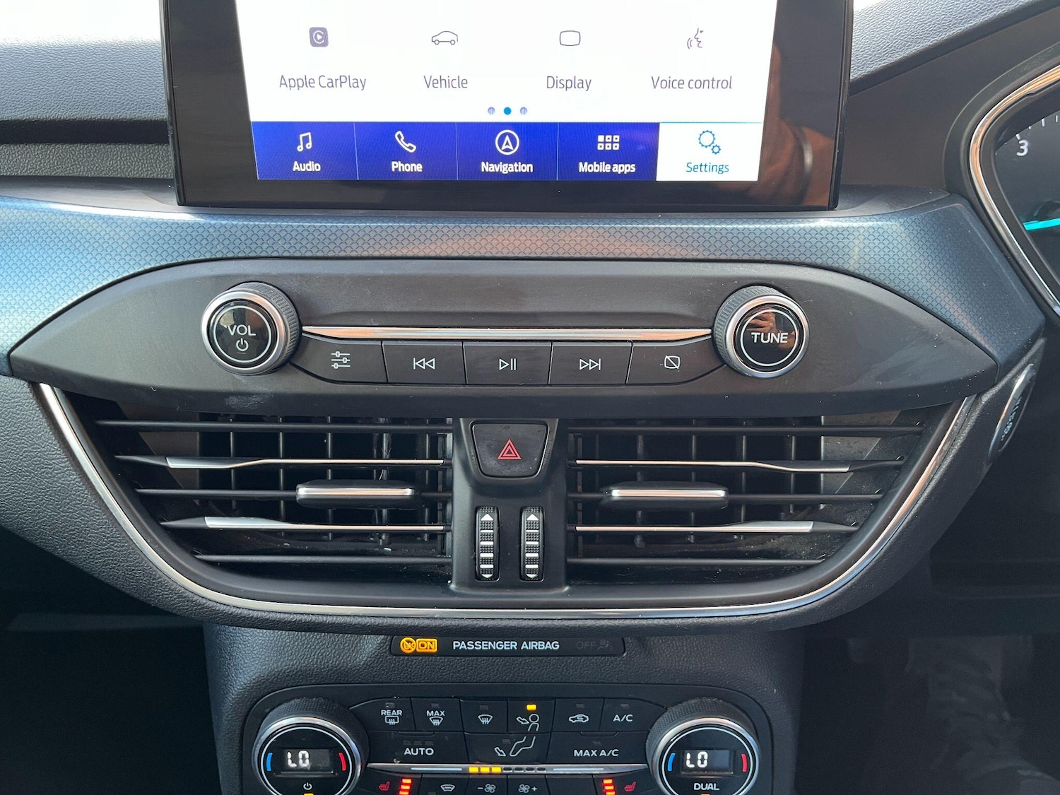 Vehicle 28