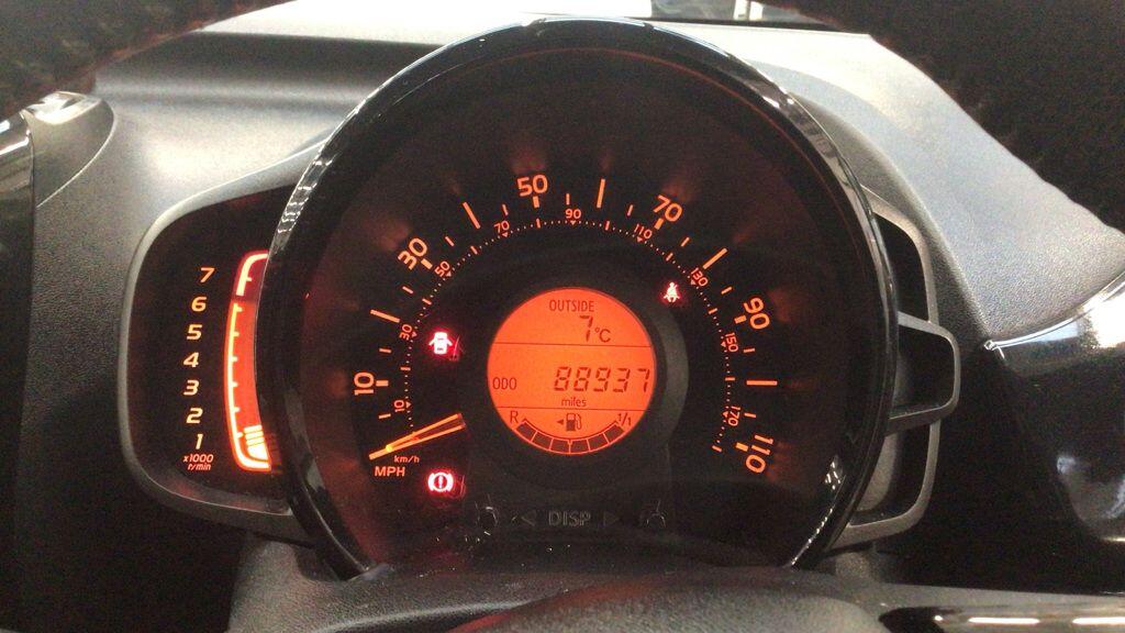 Used Toyota AYGO 2015 for sale - 77412080: Photo 12