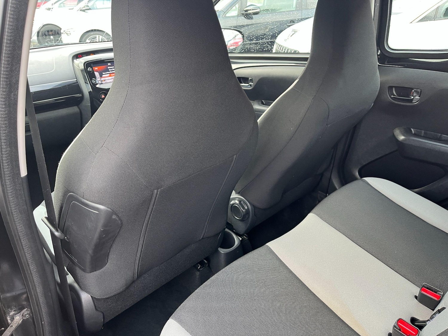 Used Toyota AYGO 2015 for sale - 77412080: Photo 17