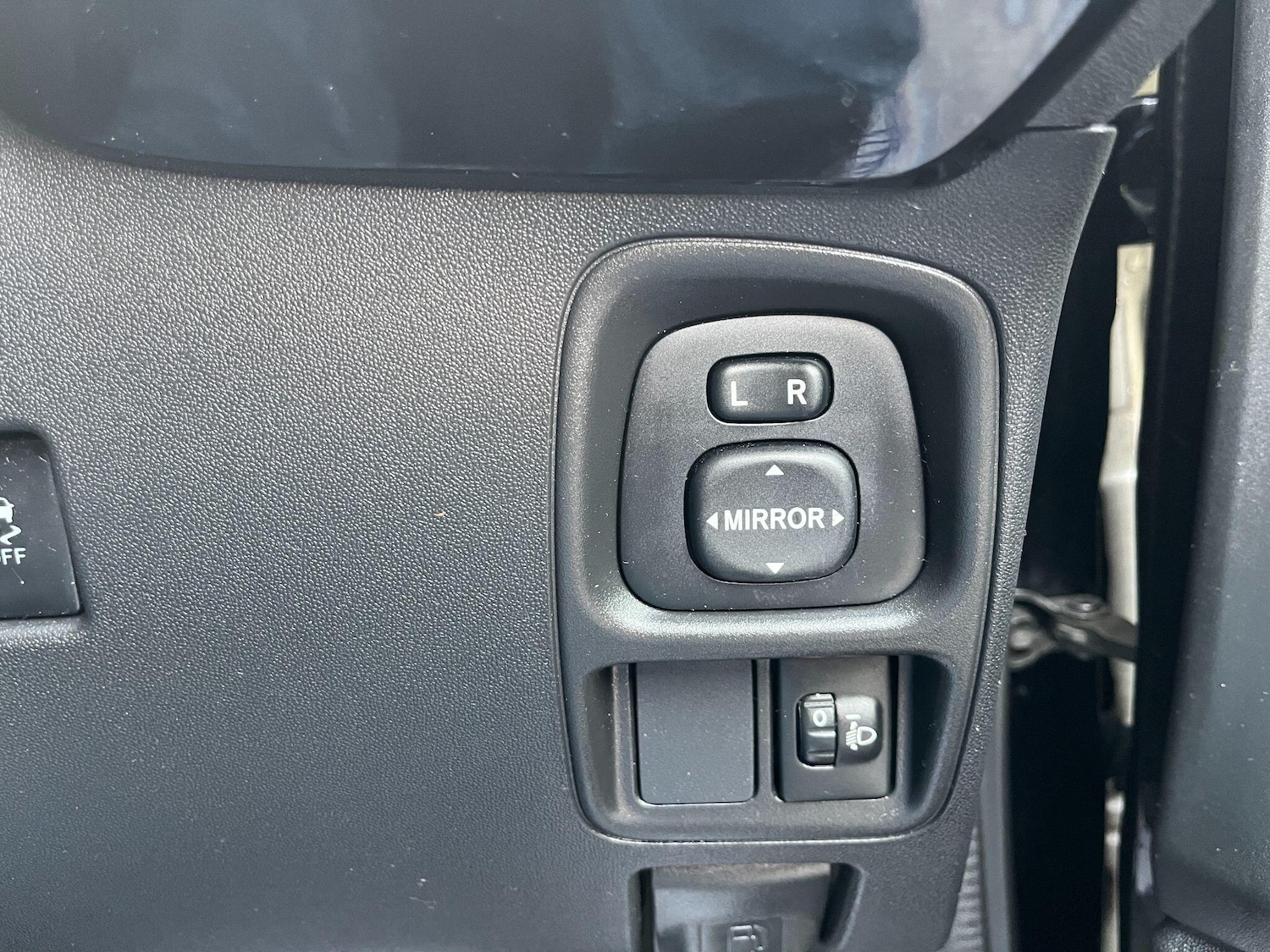 Used Toyota AYGO 2015 for sale - 77412080: Photo 19