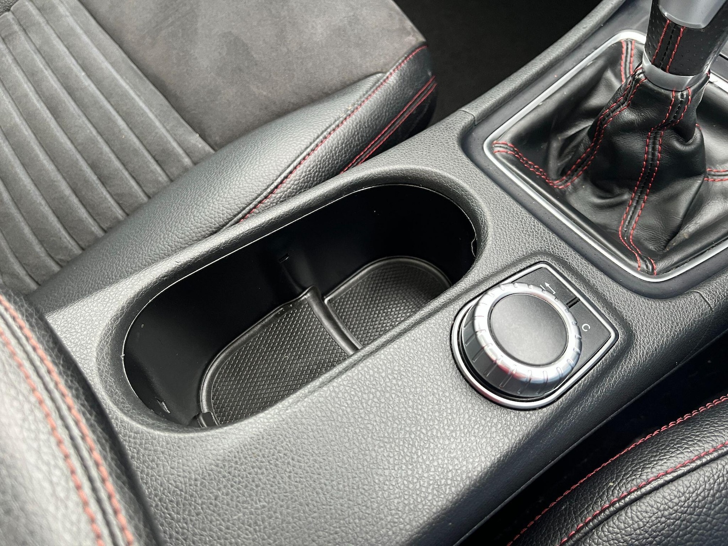 Used Mercedes-Benz A-Class for sale - 77633409: Photo 35