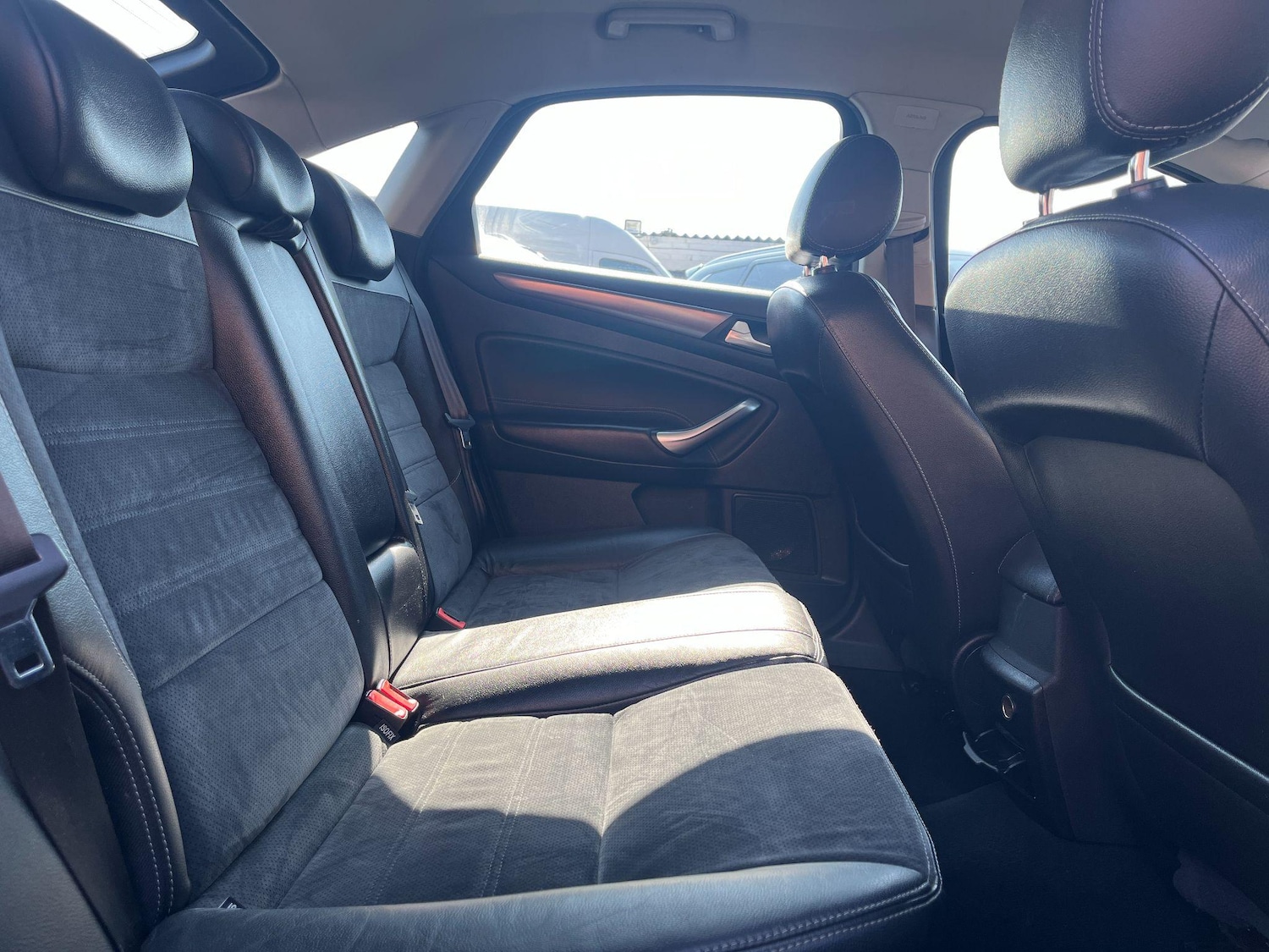 Used Ford Mondeo 2011 for sale - 76398689: Photo 15