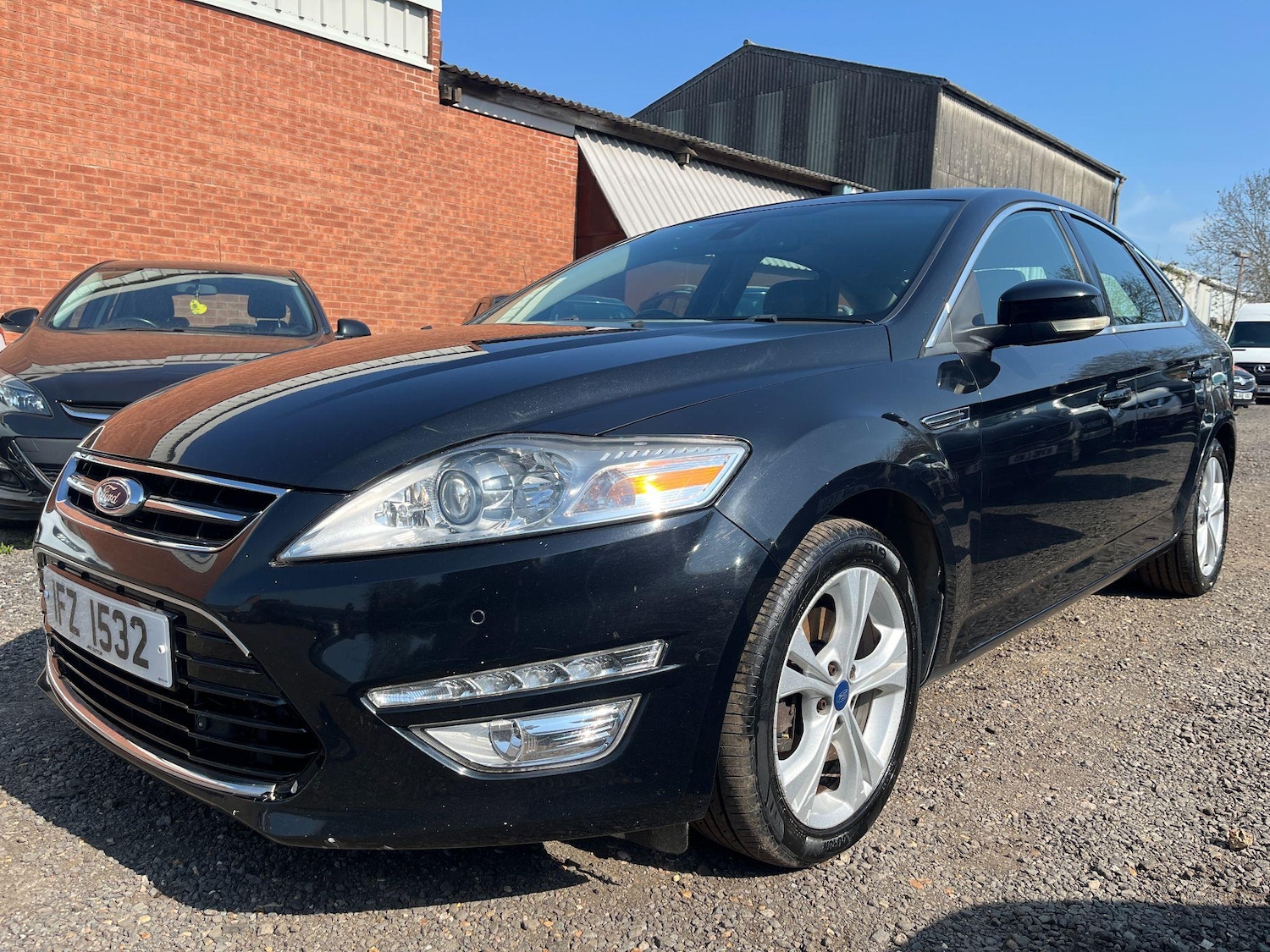 Used Ford Mondeo 2011 for sale - 76398689: Photo 4