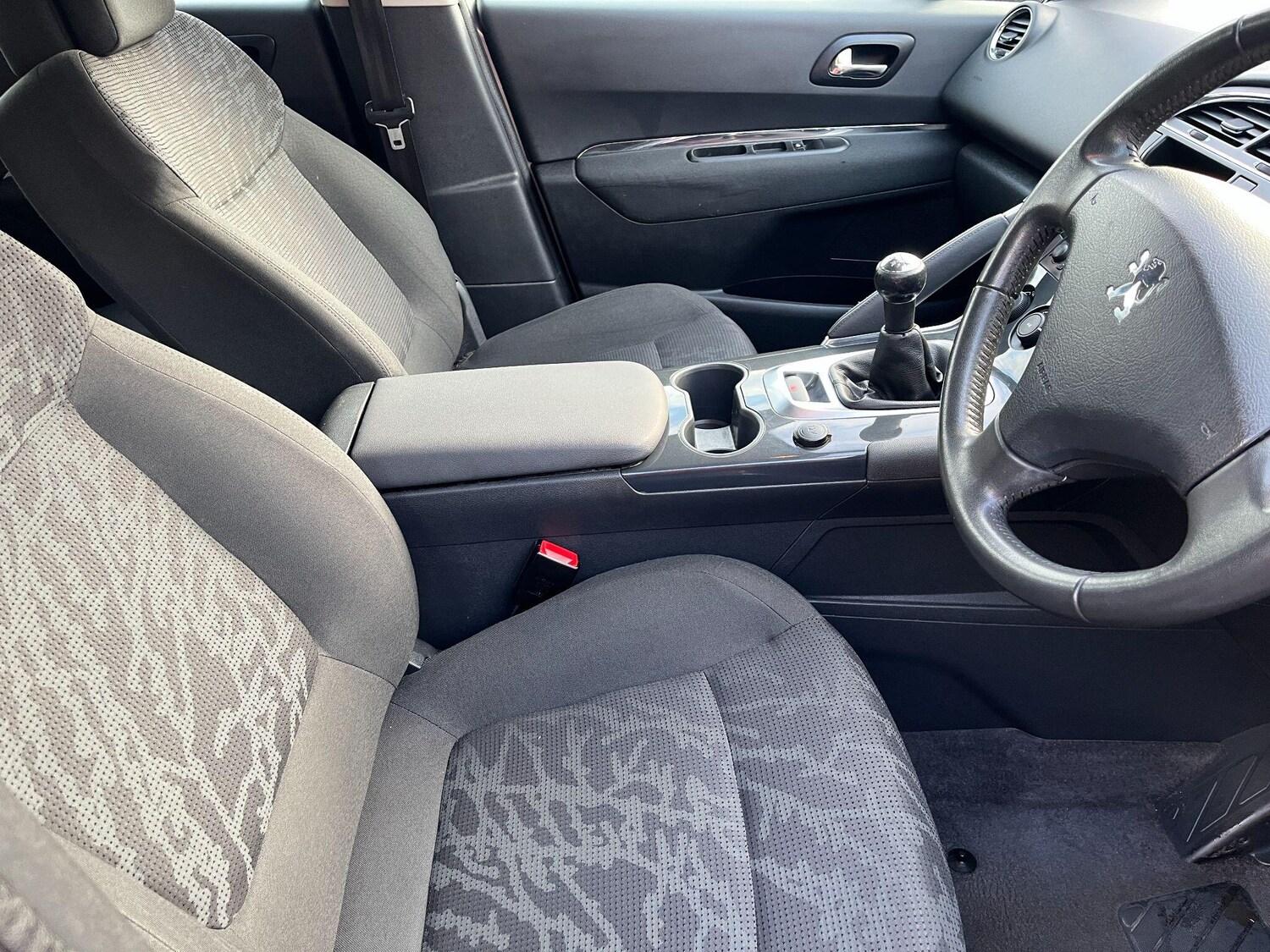 Used Peugeot 3008 2013 for sale - 77478814: Photo 8