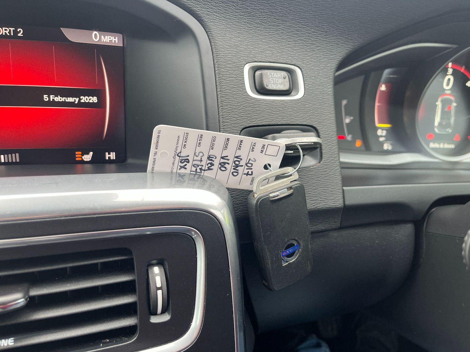 Used Volvo V60 for sale - 77825299: Photo 30