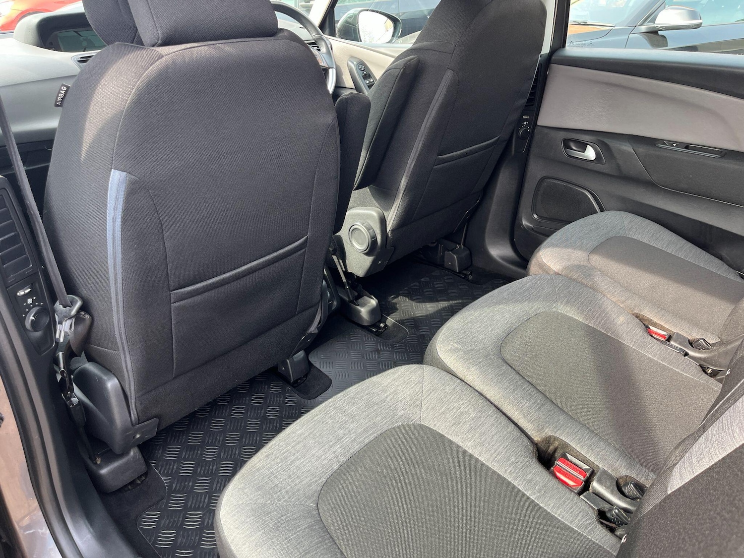 Used Citroen Grand C4 Picasso 2017 for sale - 77969740: Photo 17