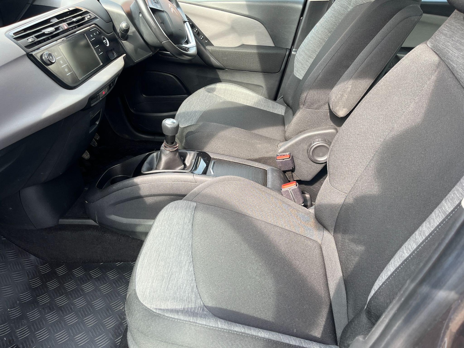 Used Citroen Grand C4 Picasso 2017 for sale - 77969740: Photo 18