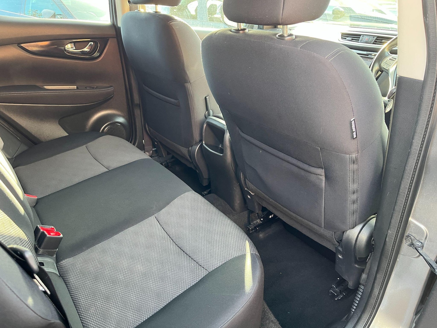 Used Nissan Qashqai 2016 for sale - 76573421: Photo 11