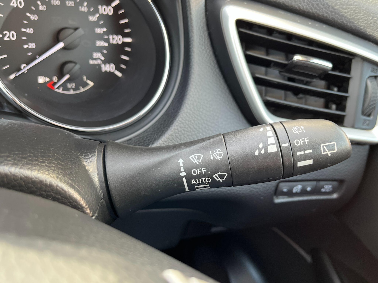 Used Nissan Qashqai 2016 for sale - 76573421: Photo 18