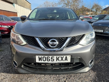 Used Nissan Qashqai 2016 for sale - 76573421: Photo
