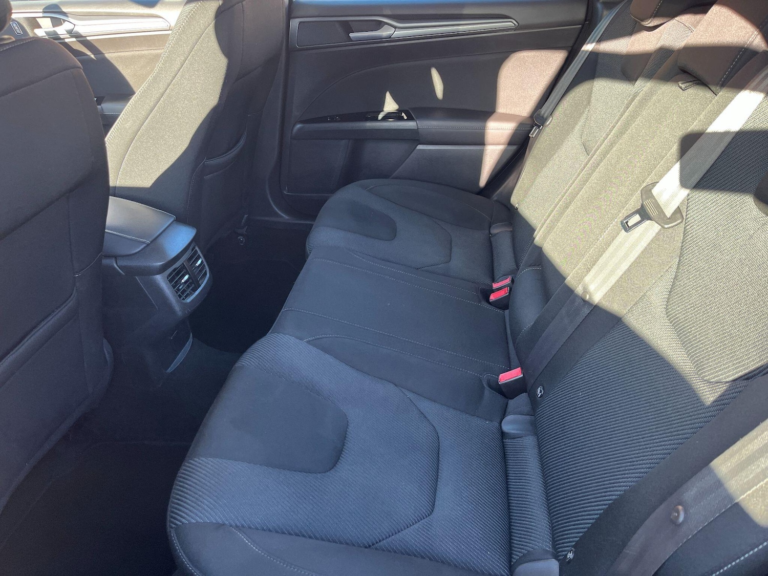 Used Ford Mondeo 2016 for sale - 77752828: Photo 12