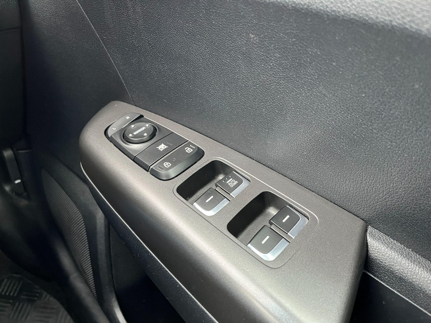 Used Kia Sportage 2017 for sale - 76021018: Photo 17