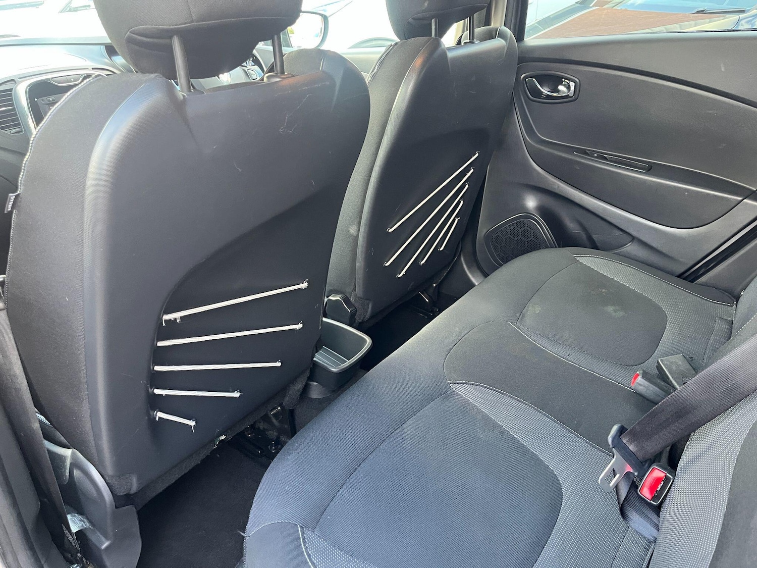 Used Renault Captur 2015 for sale - 76398469: Photo 16