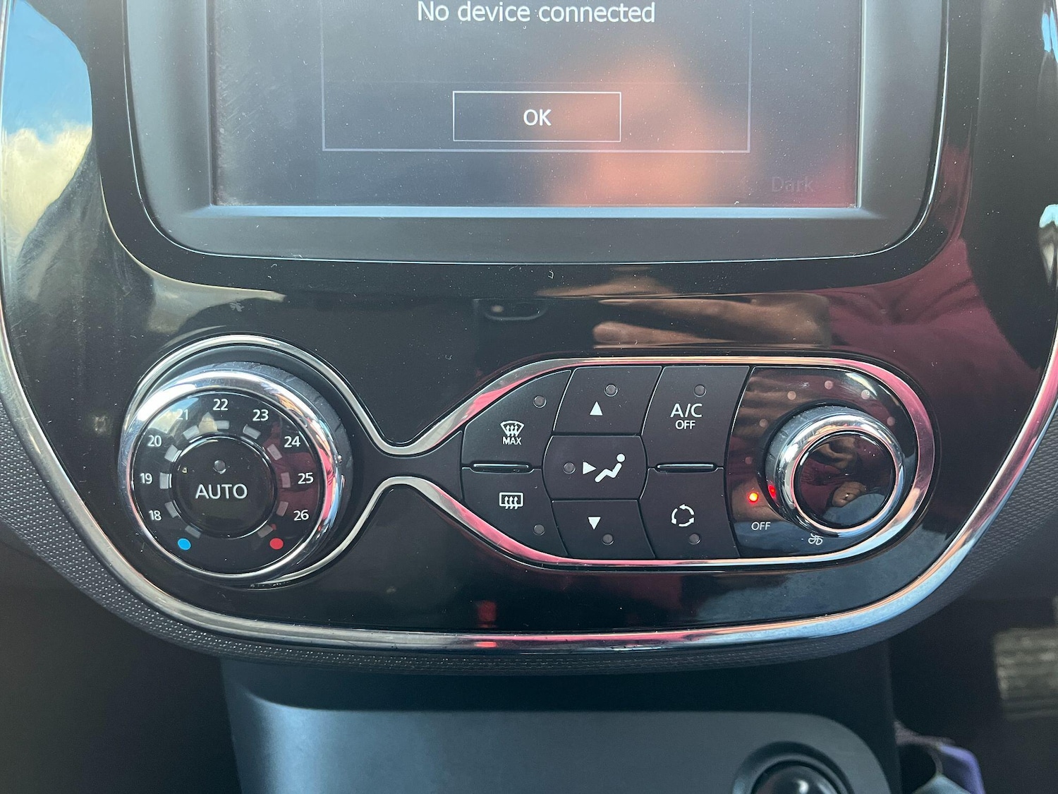 Used Renault Captur 2015 for sale - 76398469: Photo 26