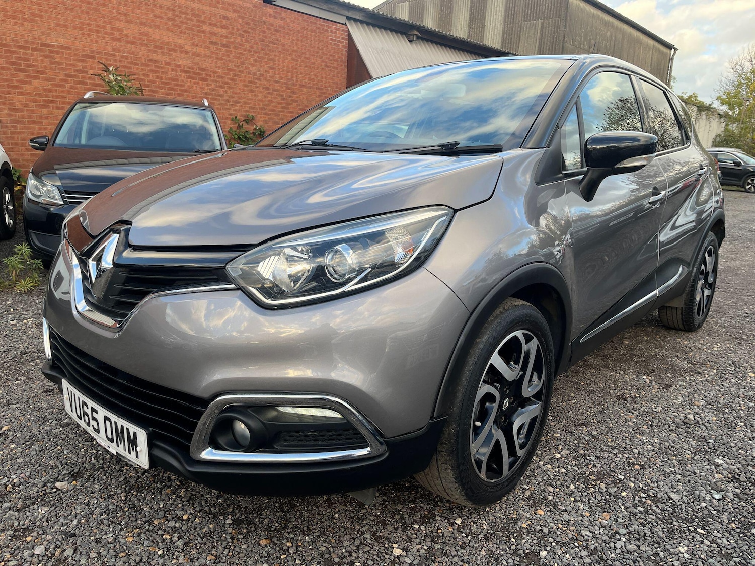 Used Renault Captur 2015 for sale - 76398469: Photo 4