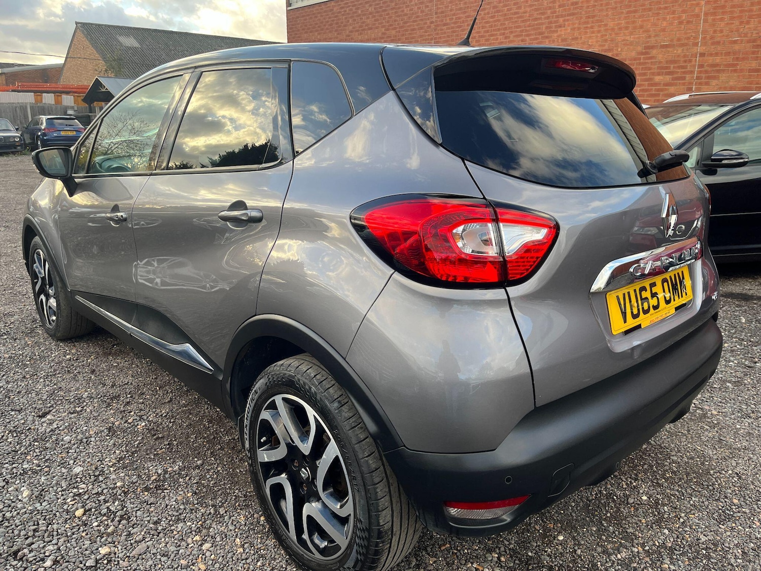 Used Renault Captur 2015 for sale - 76398469: Photo 5