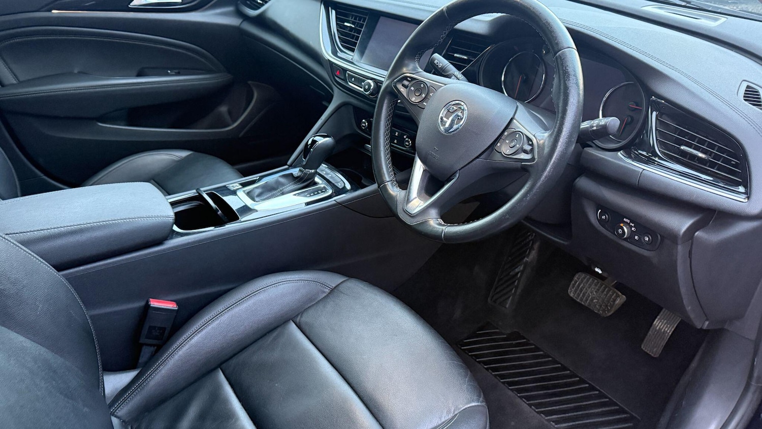 Used Vauxhall Insignia 2017 for sale - 77120750: Photo 10