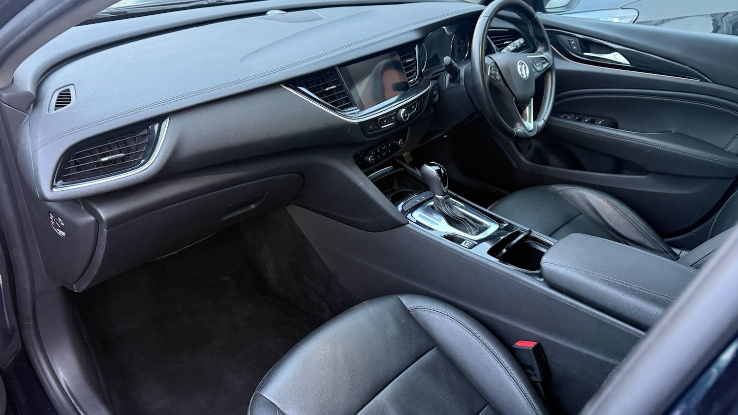 Used Vauxhall Insignia 2017 for sale - 77120750: Photo 18