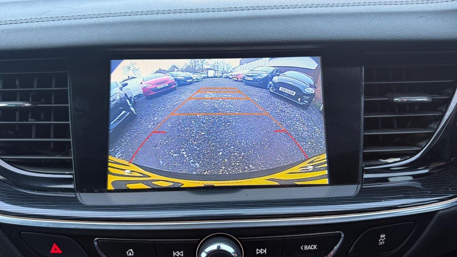 Used Vauxhall Insignia 2017 for sale - 77120750: Photo 23