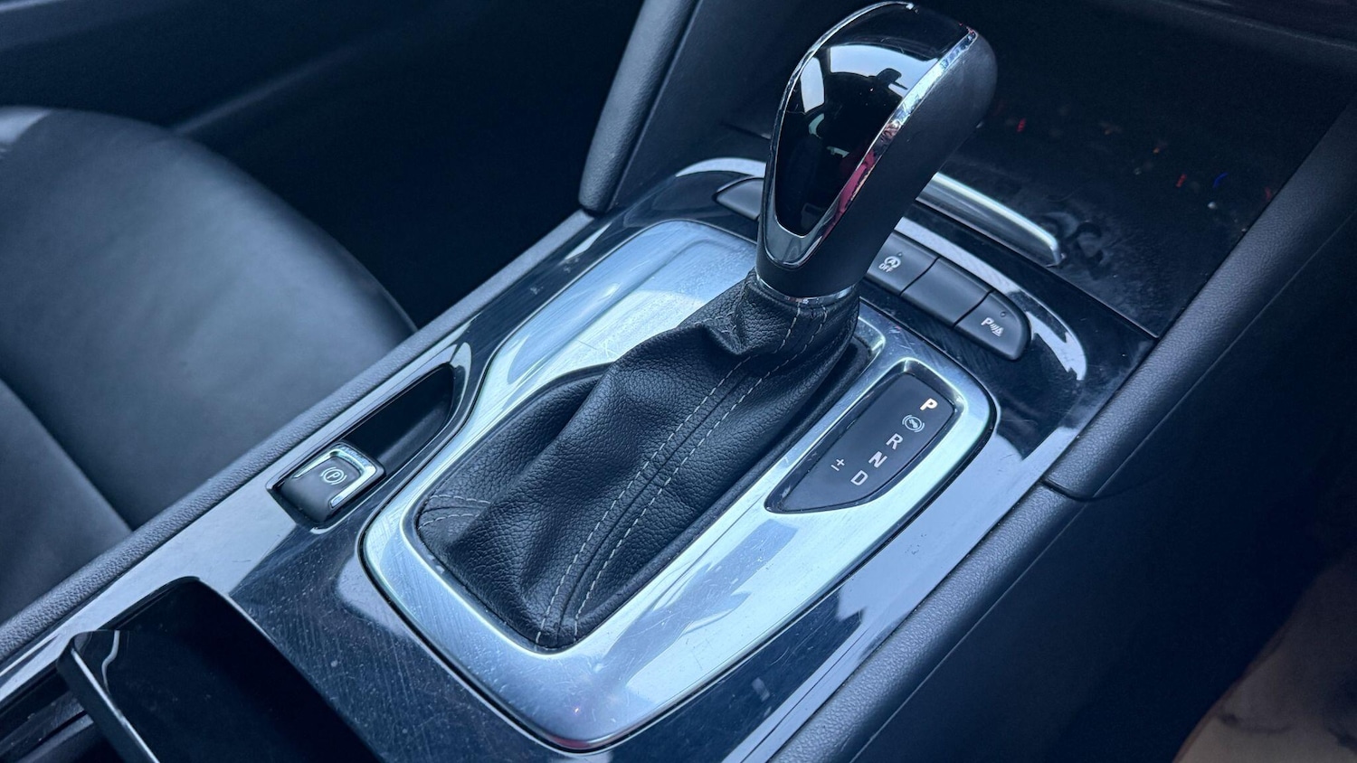 Used Vauxhall Insignia 2017 for sale - 77120750: Photo 30