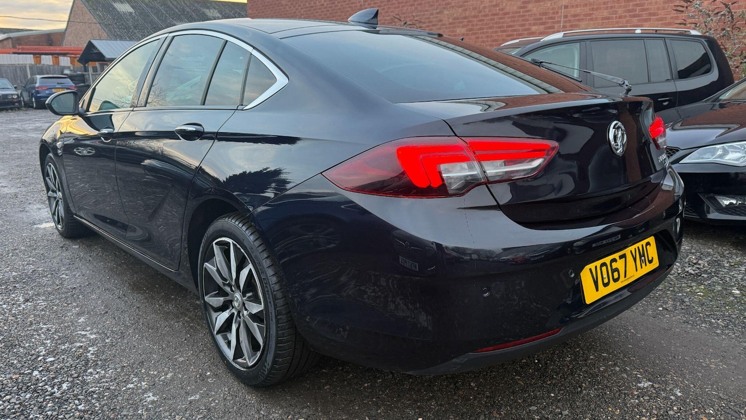 Used Vauxhall Insignia 2017 for sale - 77120750: Photo 6