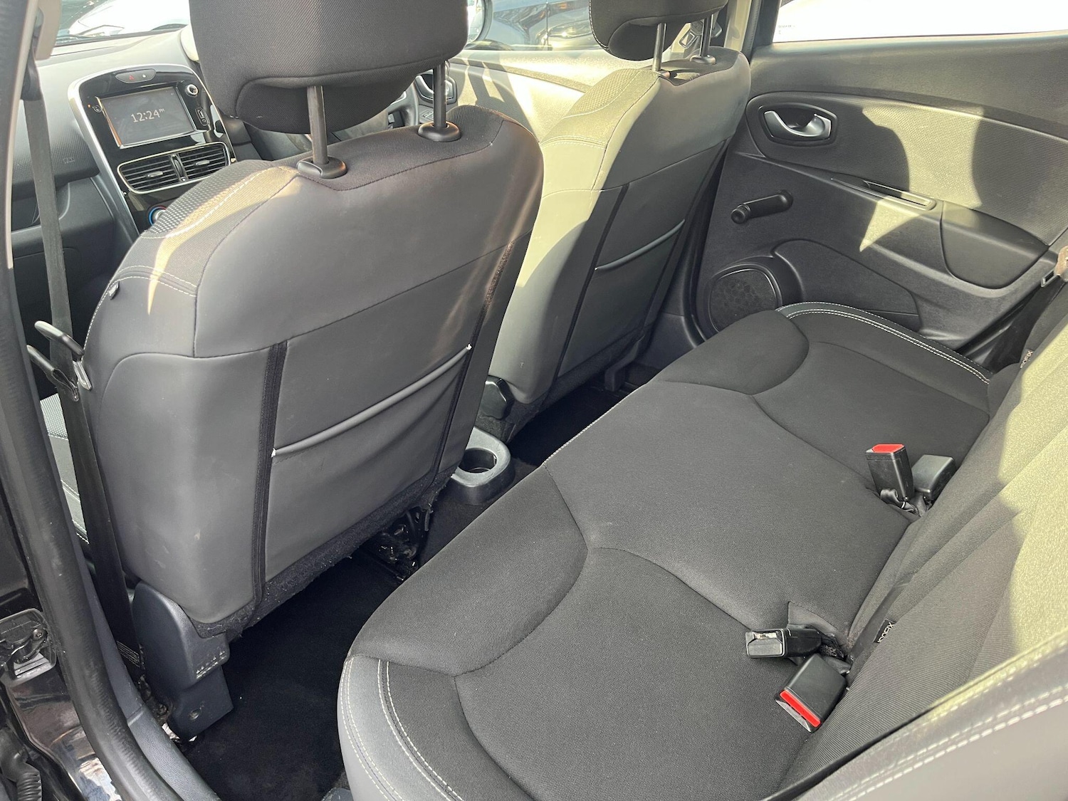 Used Renault Clio 2018 for sale - 77202514: Photo 16