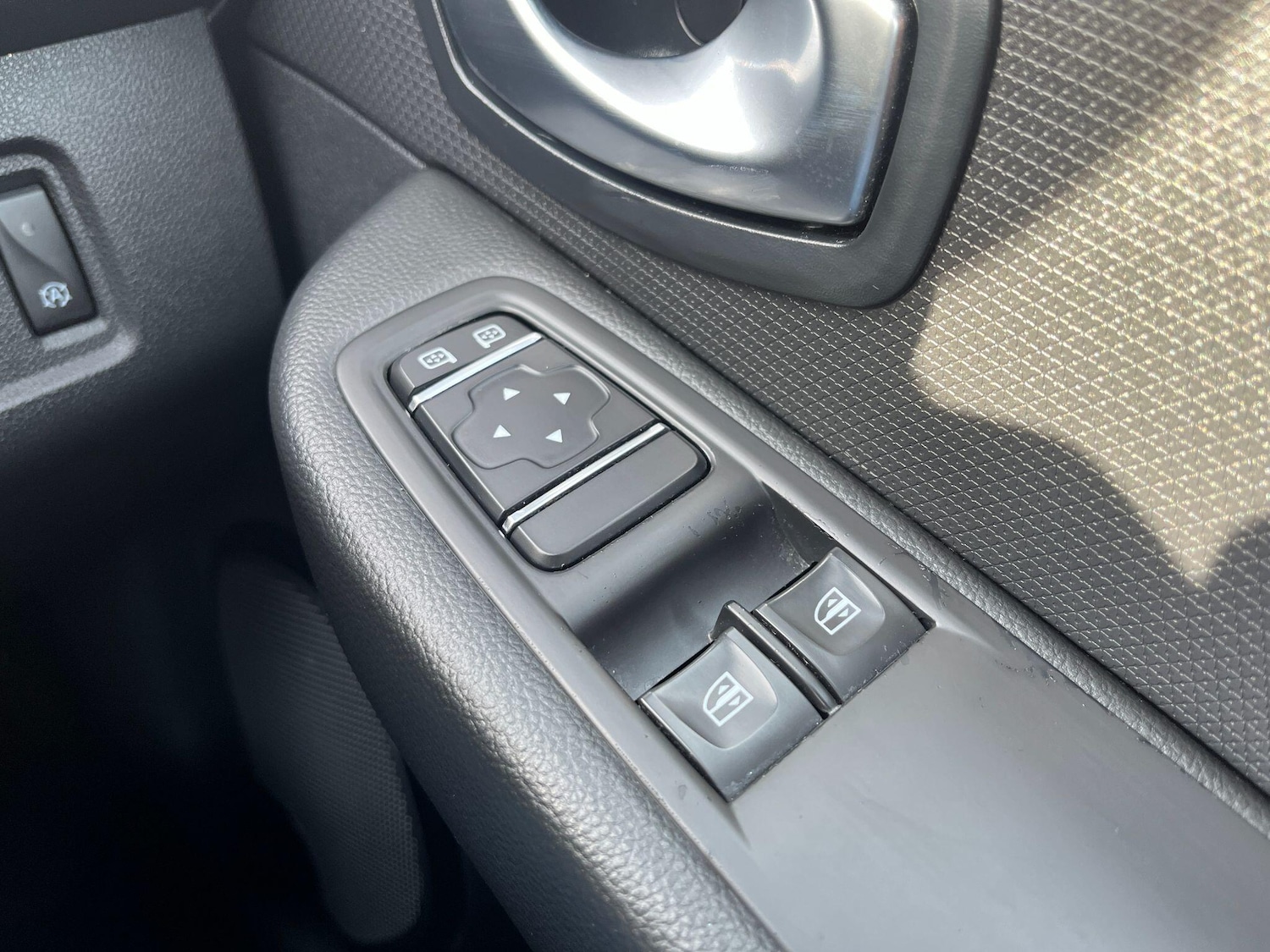 Used Renault Clio 2018 for sale - 77202514: Photo 19