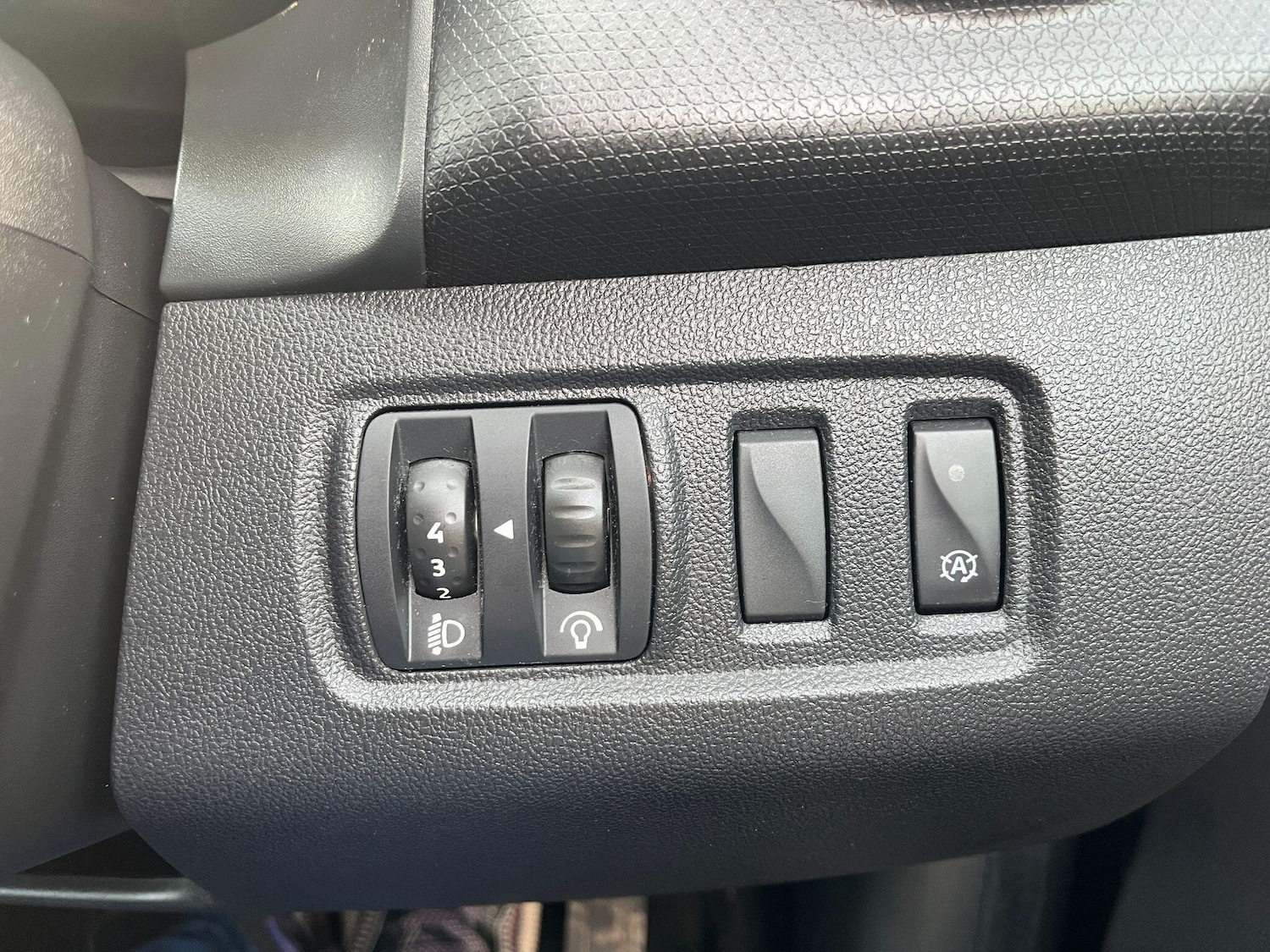 Used Renault Clio 2018 for sale - 77202514: Photo 20