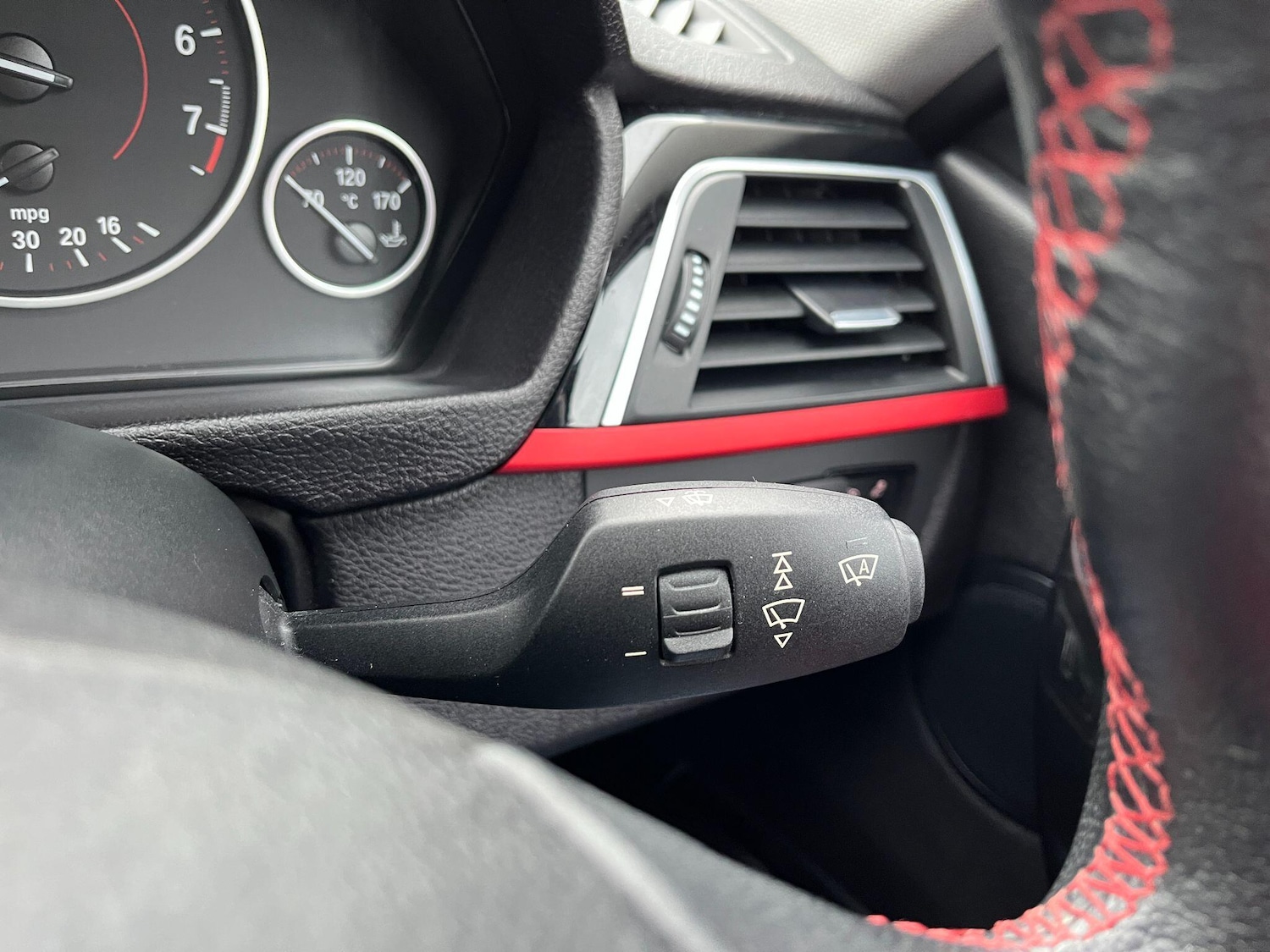 Used BMW 3 Series 2016 for sale - 77156297: Photo 19