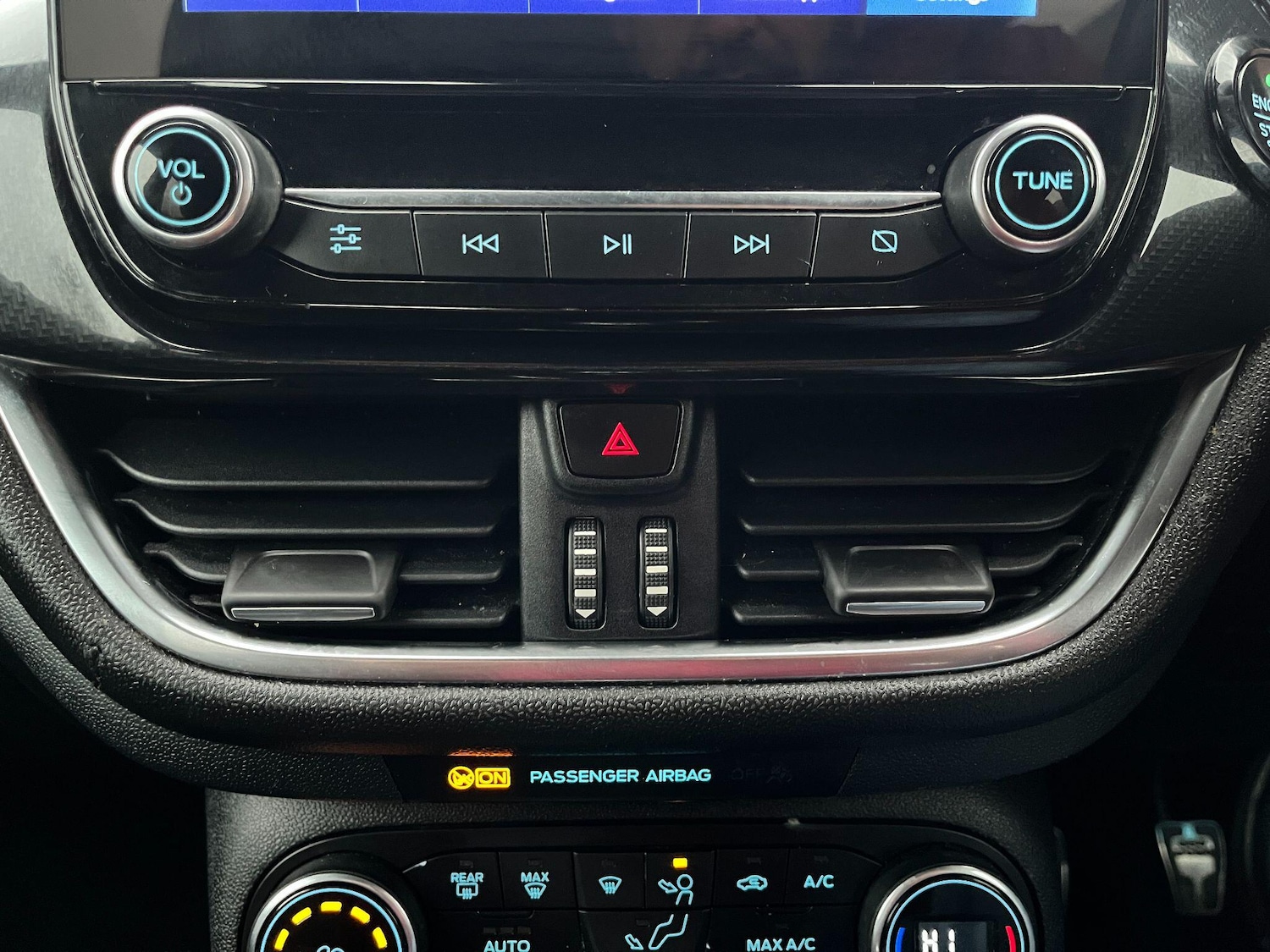 Used Ford Fiesta 2020 for sale - 76592528: Photo 33