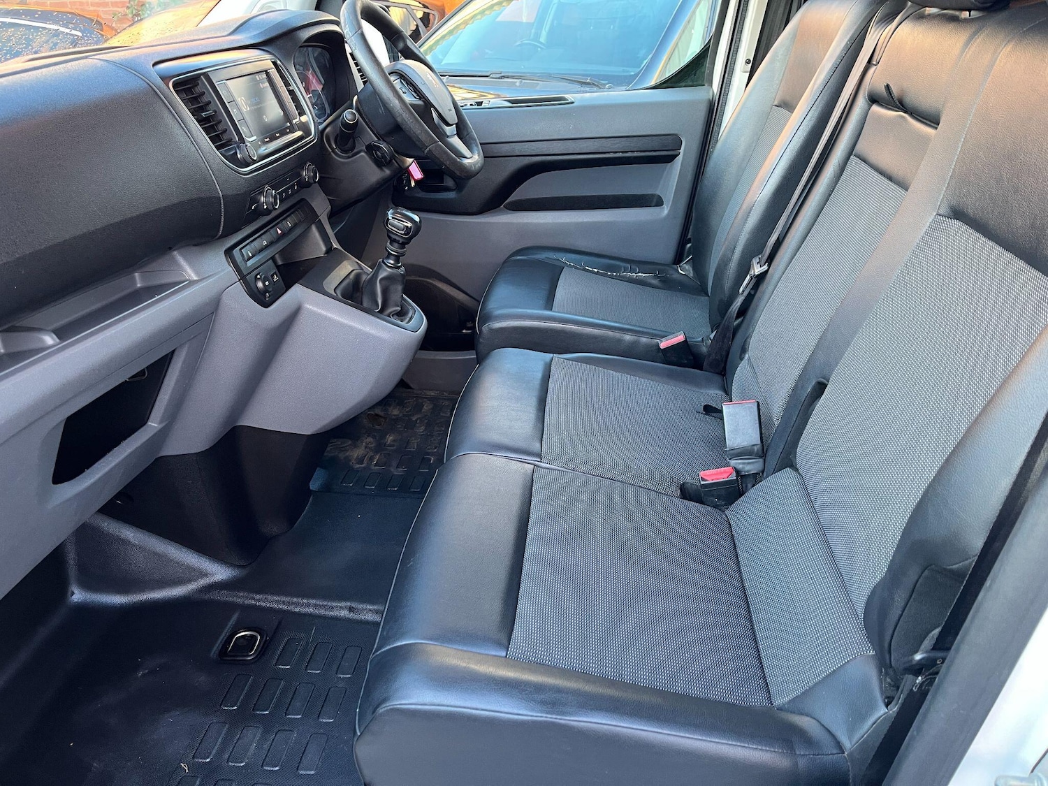 Used Peugeot Expert 2018 for sale - 76728461: Photo 17