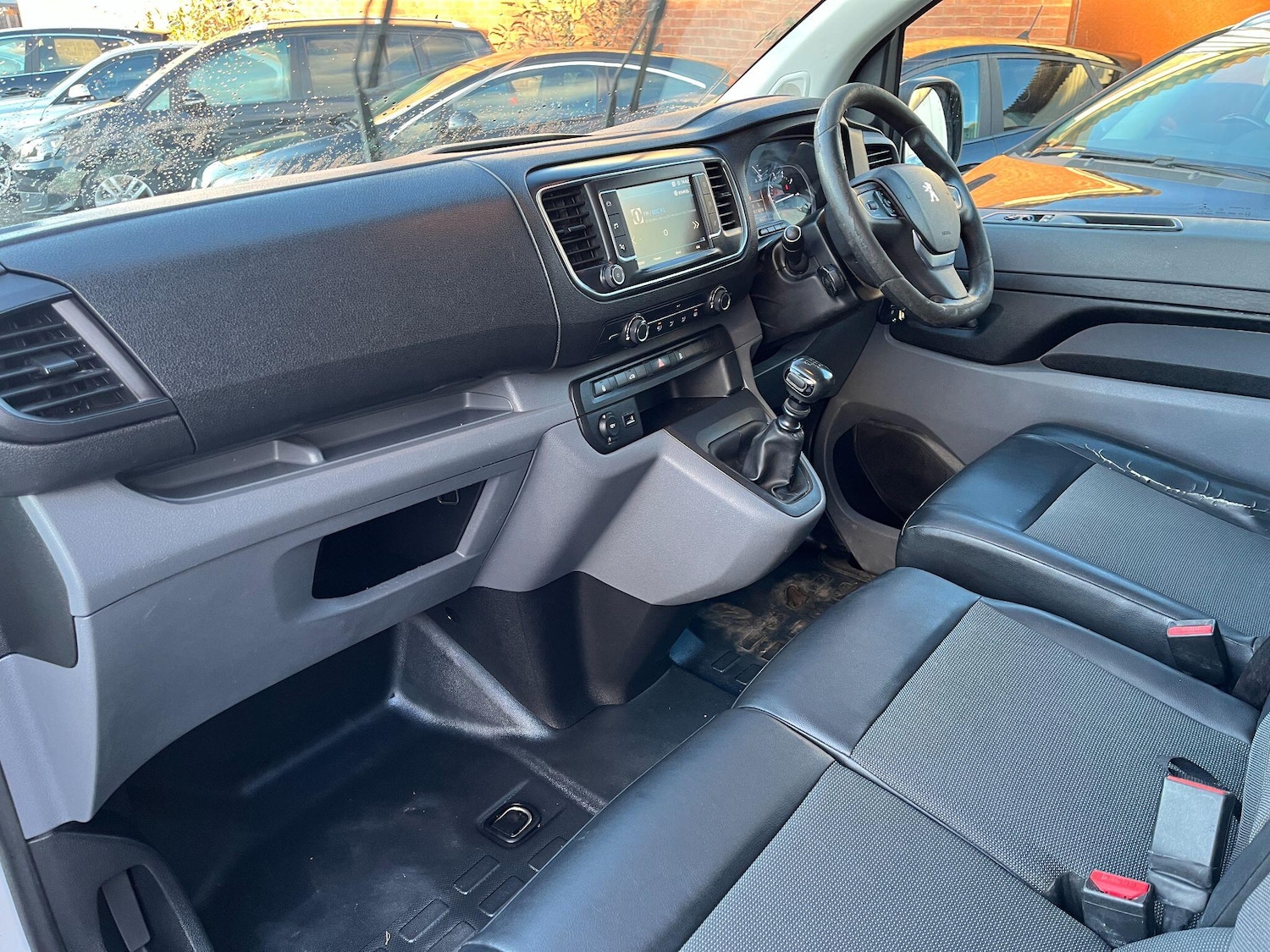 Used Peugeot Expert 2018 for sale - 76728461: Photo 18