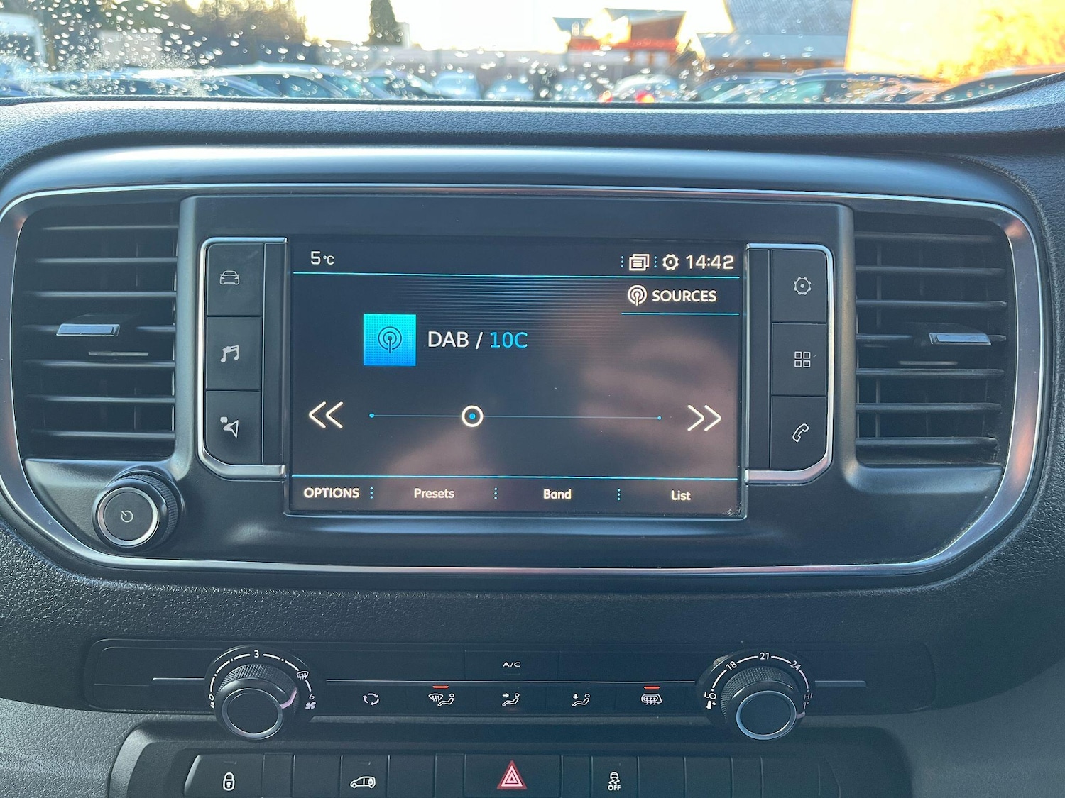 Used Peugeot Expert 2018 for sale - 76728461: Photo 26